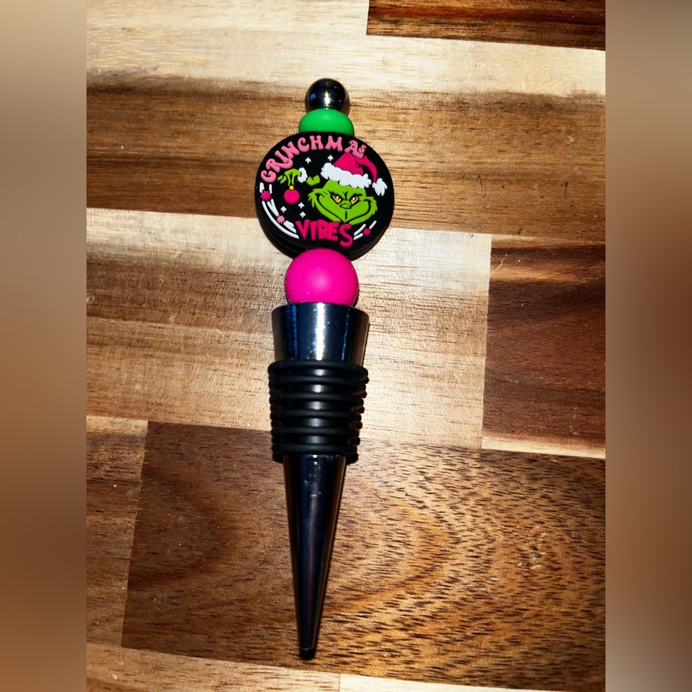 New Handmade holiday Grinch grinchmas silicone beaded wine stopper holiday gift